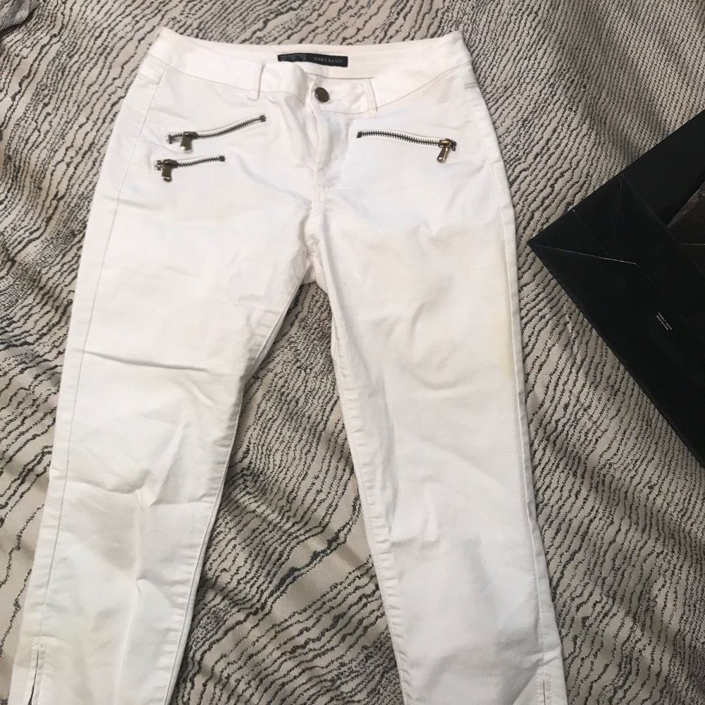 Zara skinny white jeans with zippers